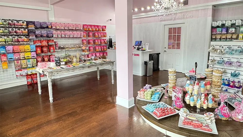 Photo taken inside Mount Pleasant, SC's Woof Gang Bakery and Grooming - now under new ownership